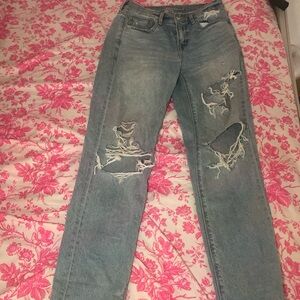 Distressed 90’s straight  Blue Jeans